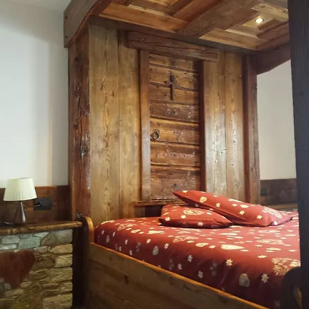 Le Petit Coeur Hotel Fontainemore Buitenkant foto